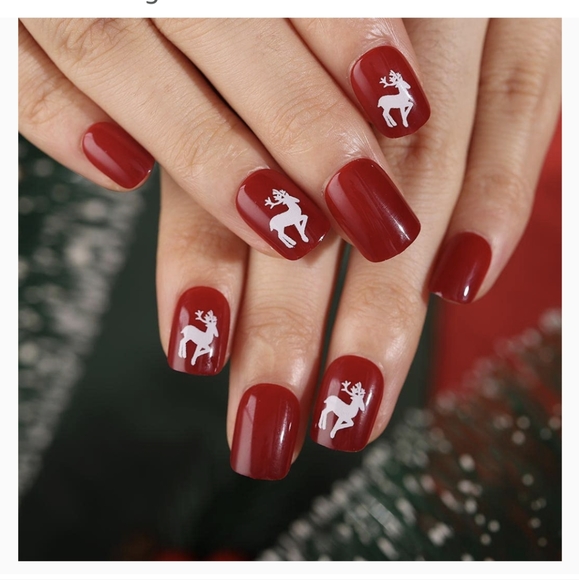 Amazon Other - Holiday Red & Reindeer Press-On Nails Short Square Fake Nails New in Package